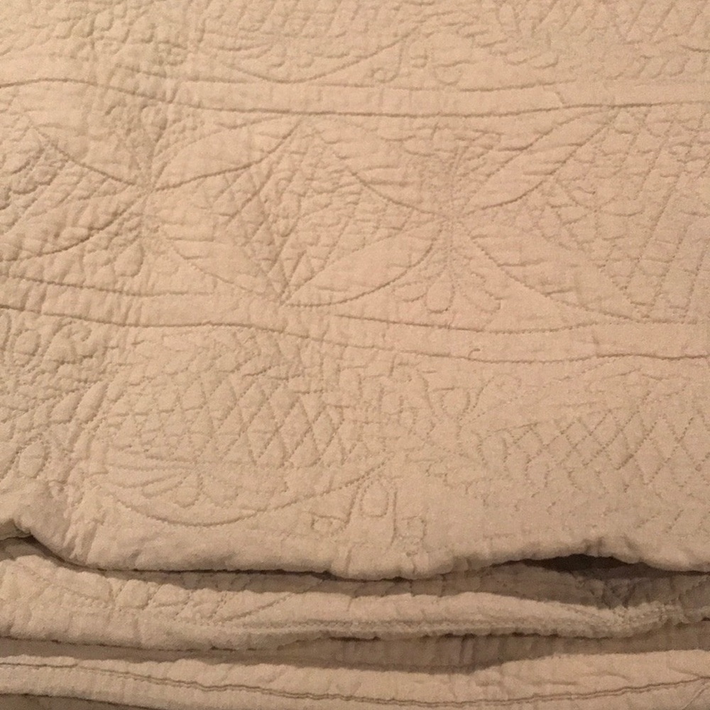 Cotton king sized quilt